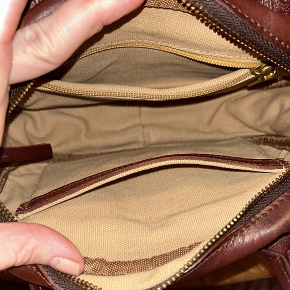 RARE woven leather top handle, cross, body bag exquisite like new - Picture 7 of 7